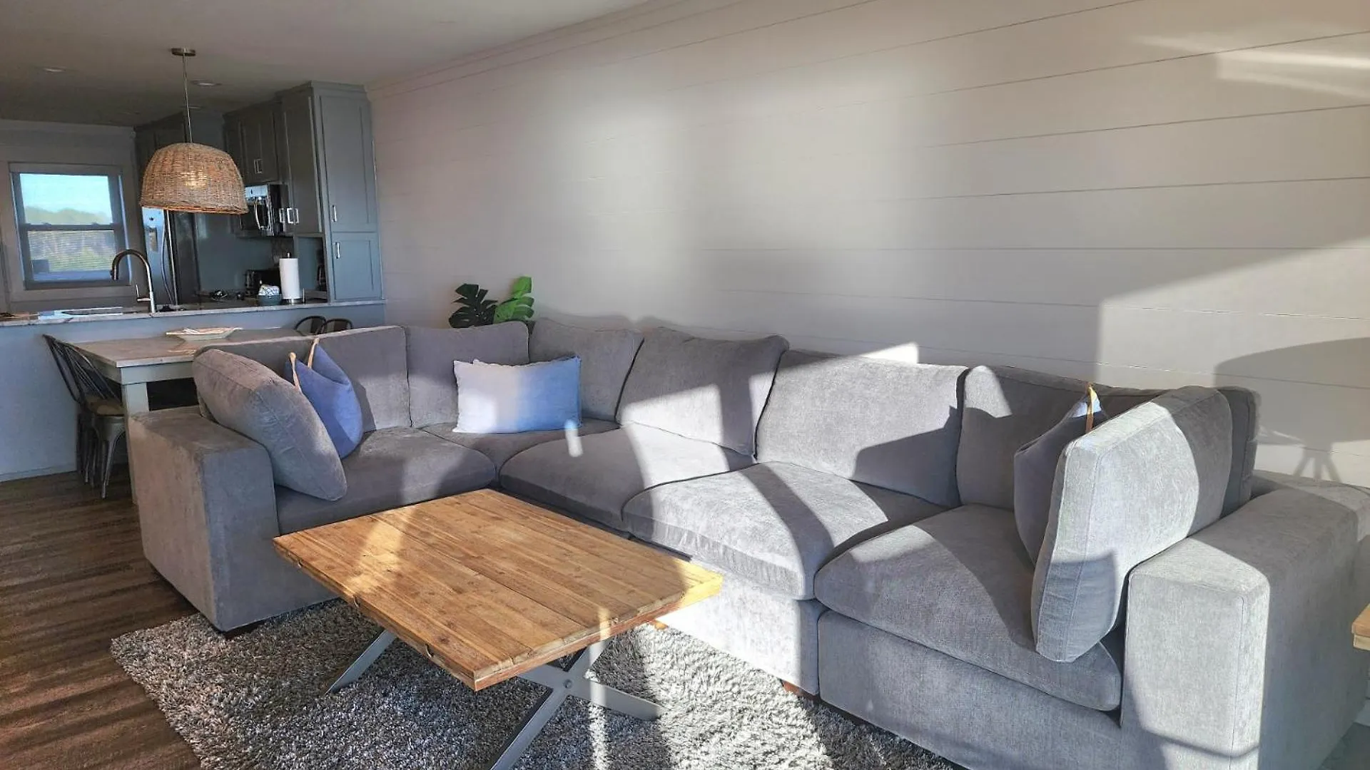 Luxury Family Beach Front Property! Family Oriented! Gulf Views! Panama City Beach United States