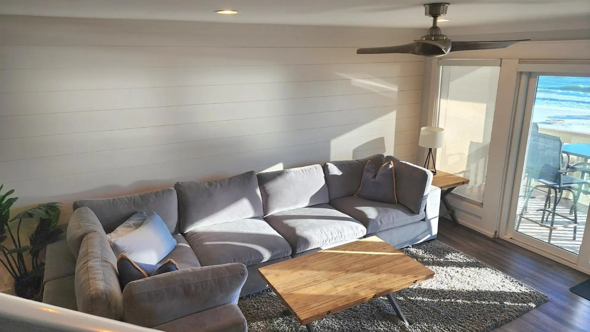 Luxury Family Beach Front Property! Family Oriented! Gulf Views! Panama City Beach United States